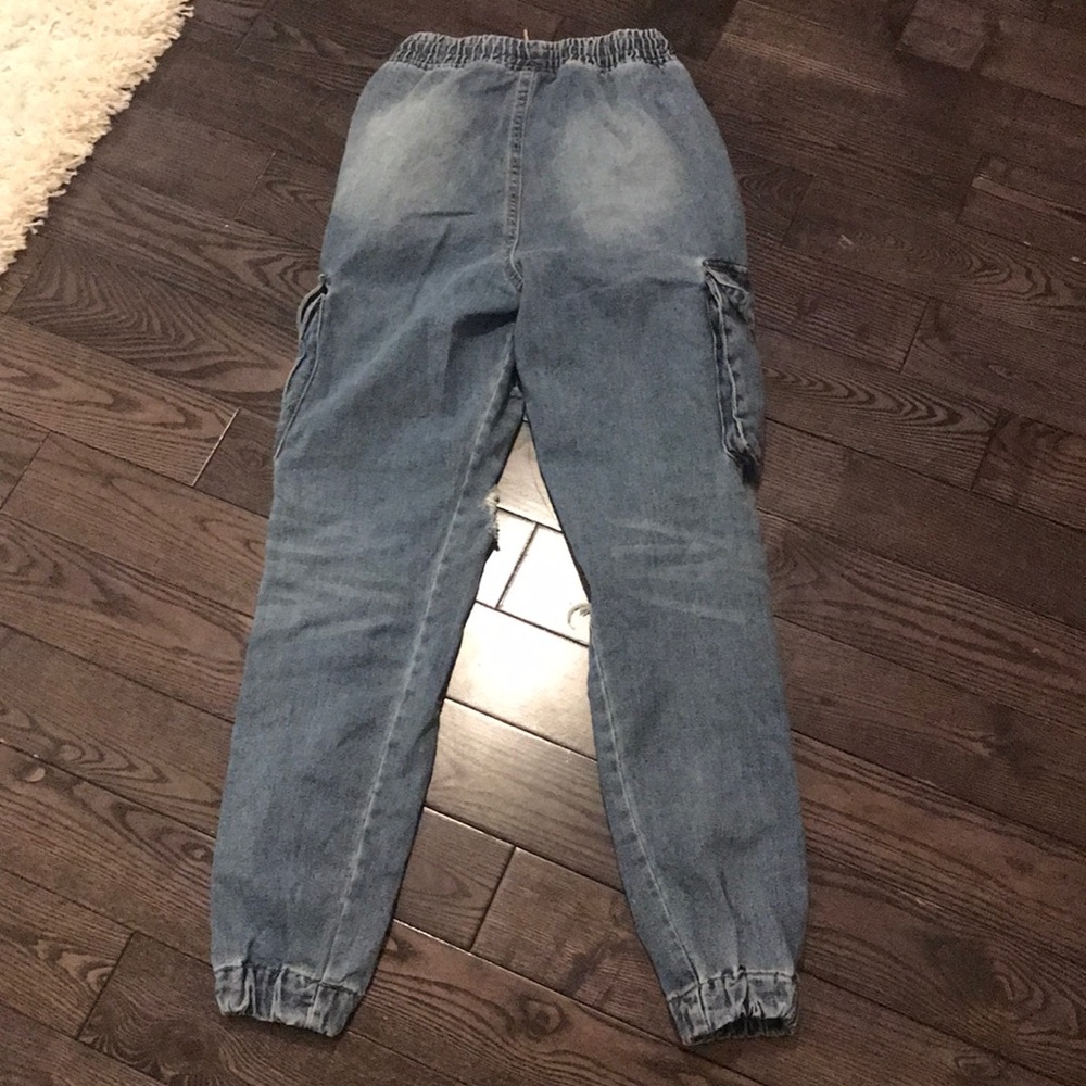 Jeans - Picture 2 of 2